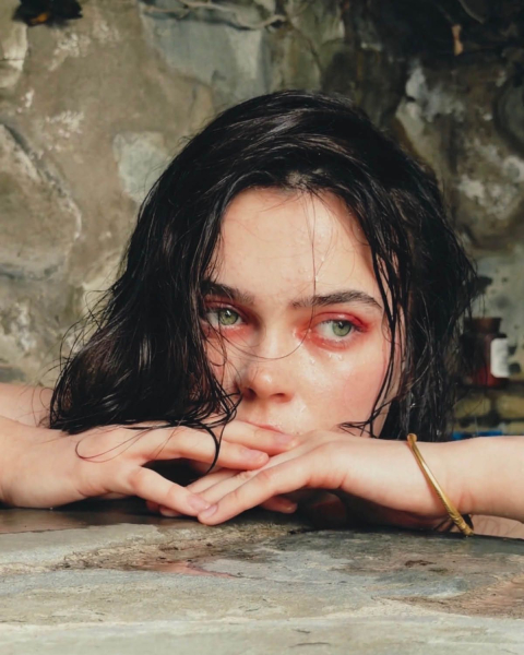 sarah hindsgaul dark romance makeup and hair inspiration